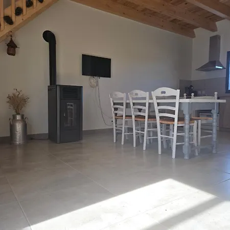 Holiday home Perce Neige Pailherols